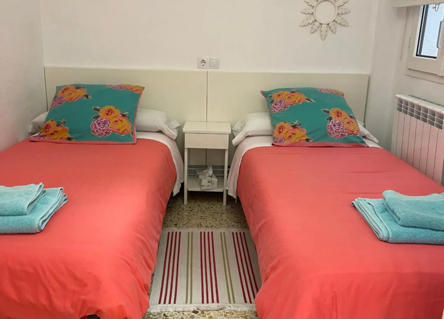 Marina Salou Apartments スペイン